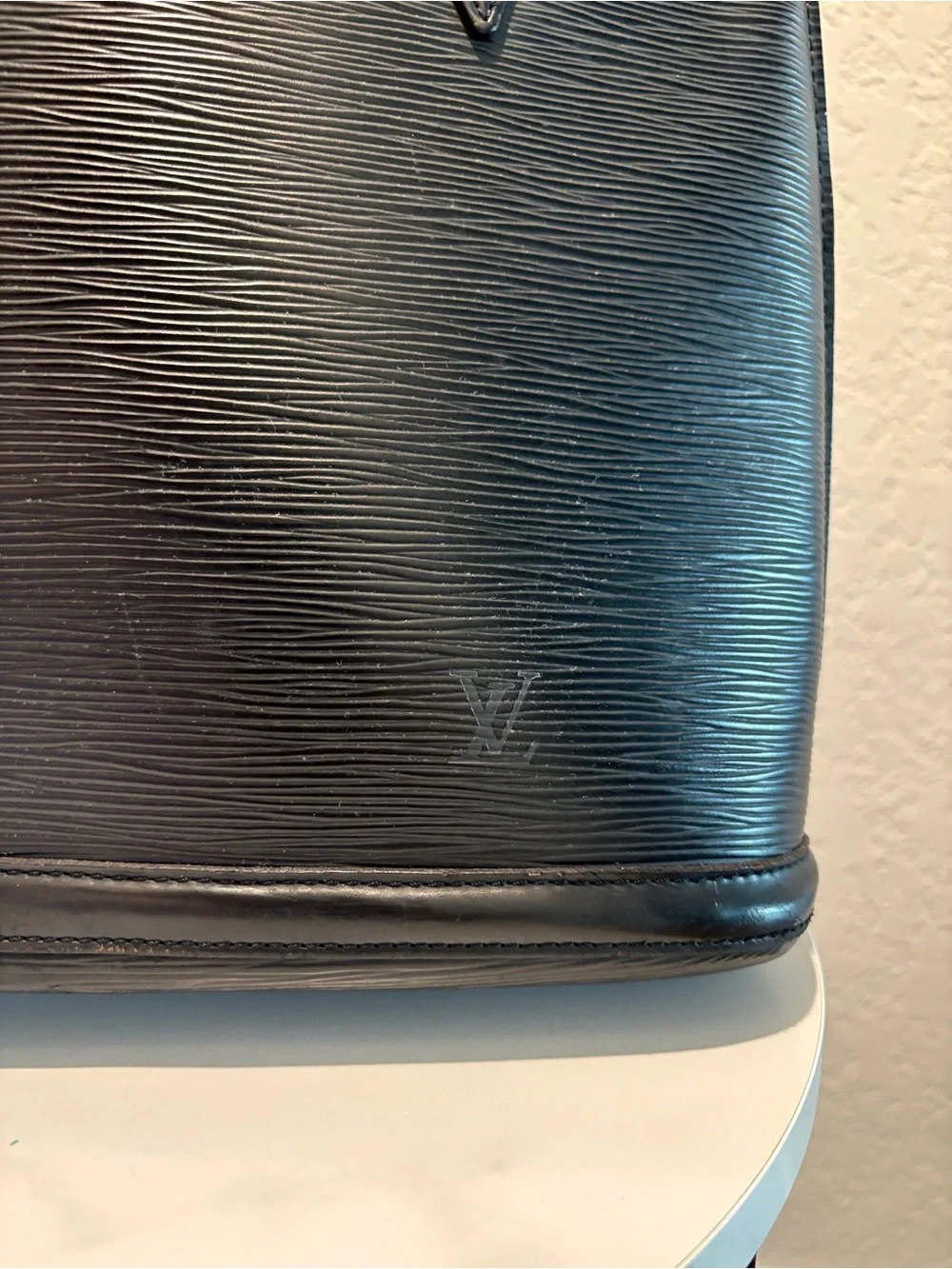 Louis Vuitton authentic louis